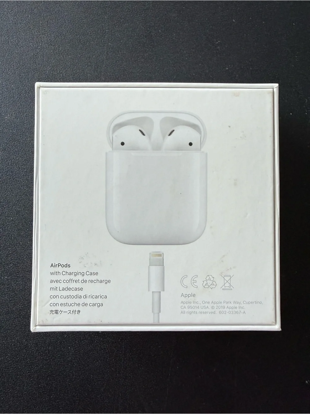 Apple AirPods 1st generation with Charging Case and Box